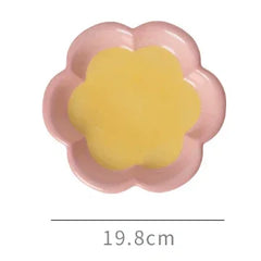 Pink flower-shaped pet bowl with yellow center, 19.8cm diameter, stylish cat or dog feeding dish
