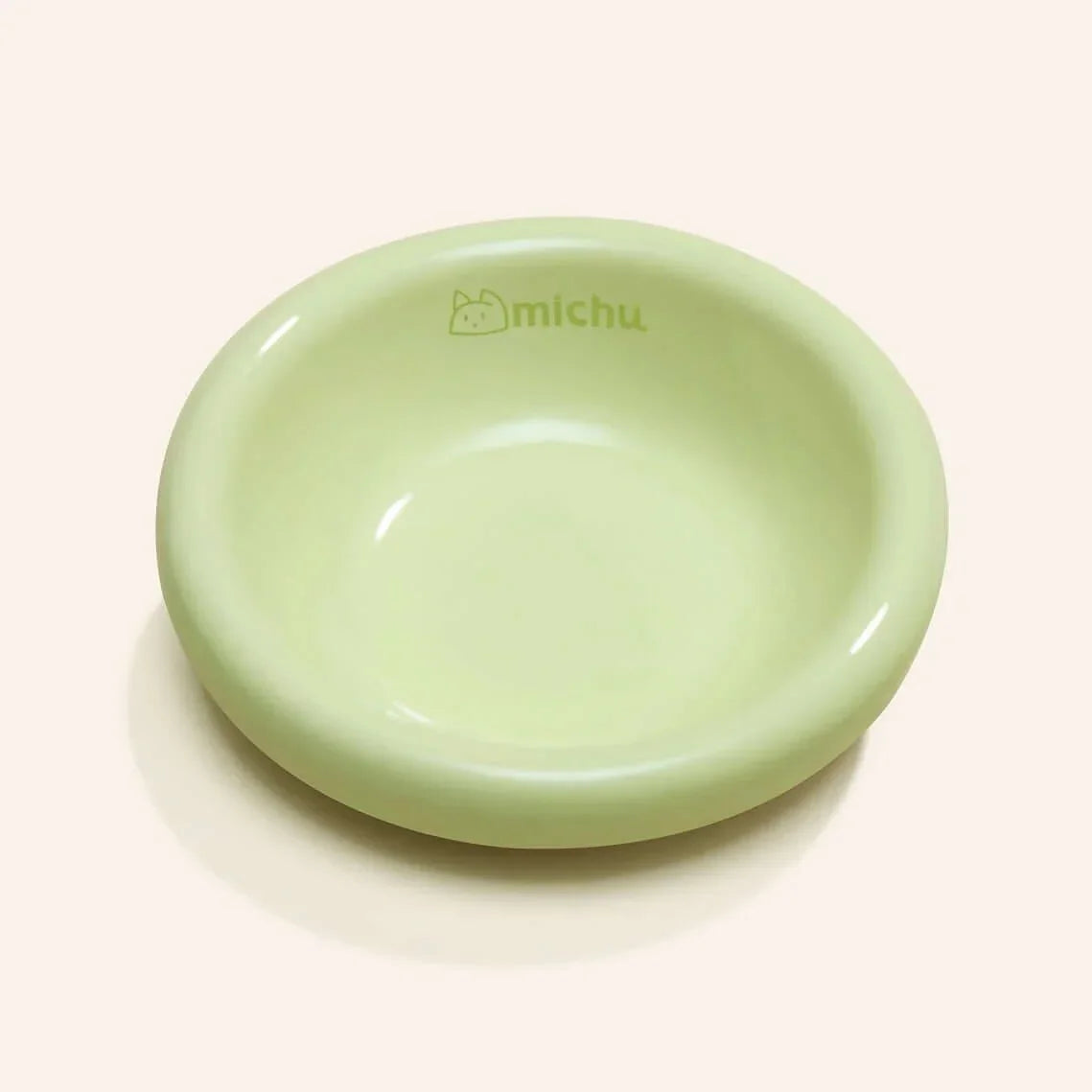 Light green Michu pet bowl for cats or dogs, stylish and practical pet supply