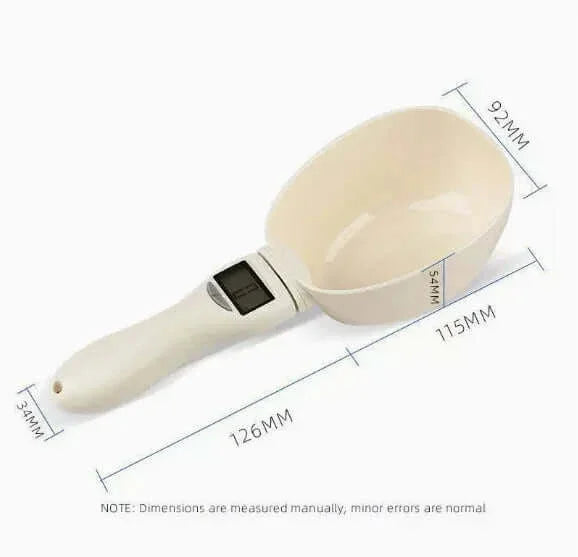 Digital pet food scoop with measurements for precise dog or cat feeding