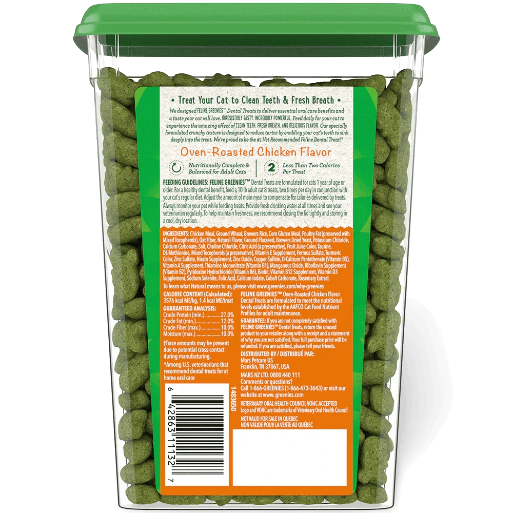 Greenies Dental Oven Roasted Cat Treats Chicken Flavour 277g in a transparent tub, designed for cat dental care and fresh breath.