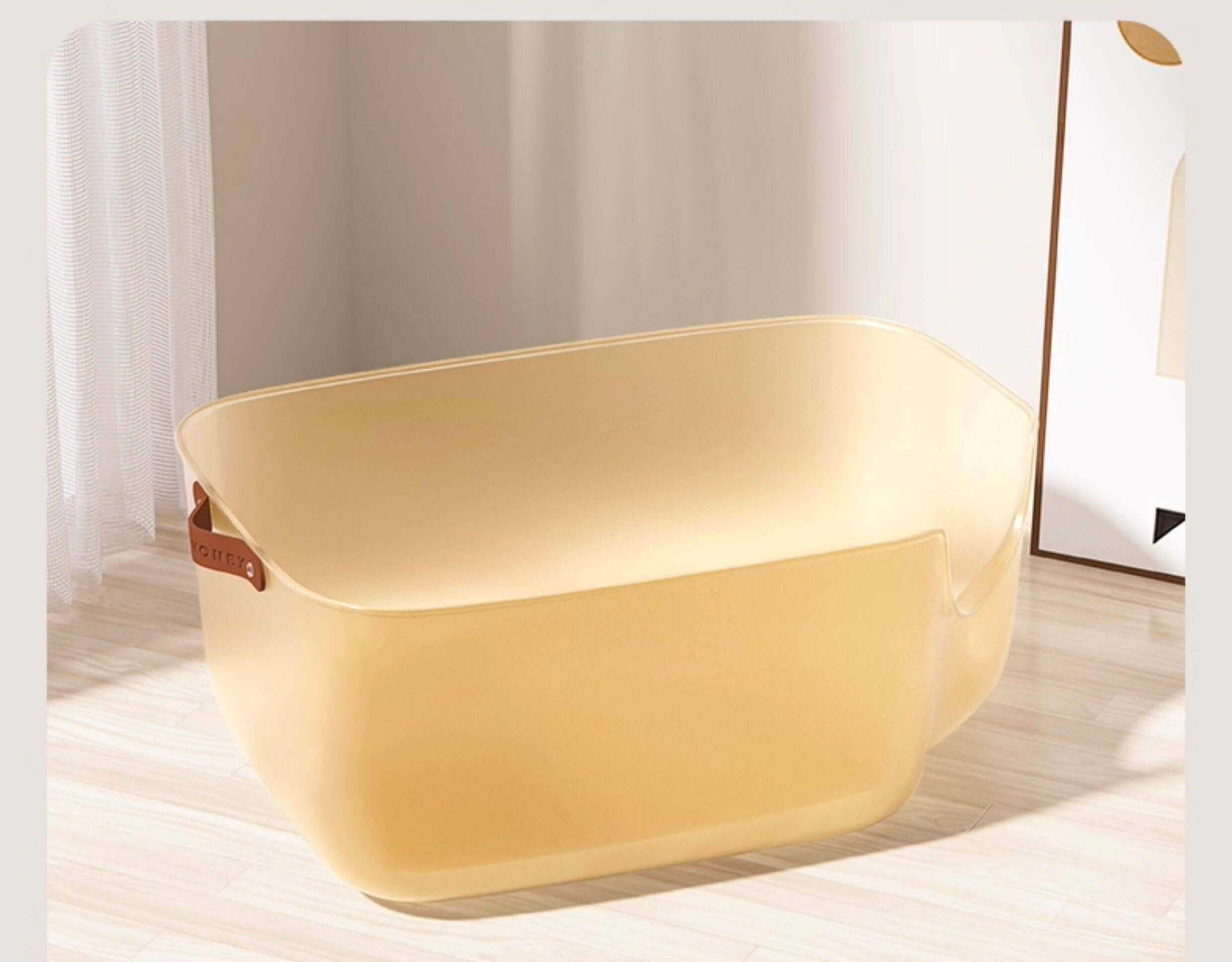 JellyGiant Large Pudding Open Cat Litter Trays in a stylish, splash-proof design for large cats.