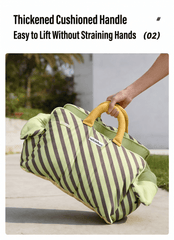 Thickened Cushioned Handle of the Dopamine-Styled Dog Travel Car Seat for easy lifting without straining hands.