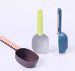 Long Handle With Clip Pet Food Scoop For Dog And Cat