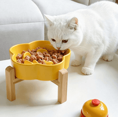 Ceramic Slow Feeder Bowl Flower Shape For Cat and Dog