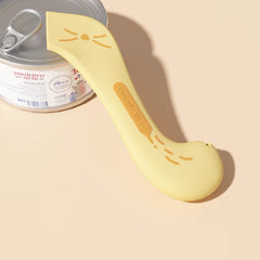 Pet Food Can Lids And One Can Spoon