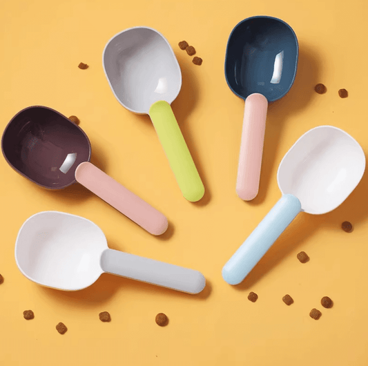 Long Handle With Clip Pet Food Scoop For Dog And Cat-Petroom