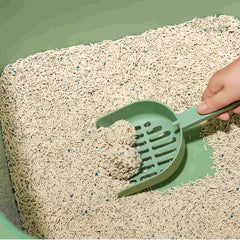 Michu Mixed Clumping Tofu Cat Litter Lite 2.5kg/6L – Flushable& Cost-efficient being scooped for easy cleaning.