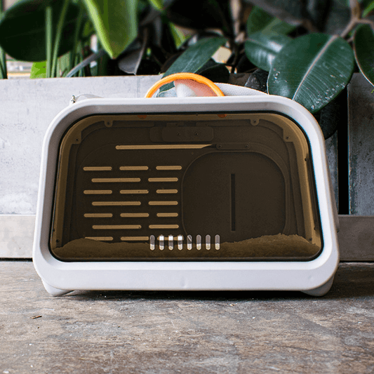 Premium Cat Carrier with Temperature & Humidity Indicator – Safe & Stylish Travel Bag-Petroom