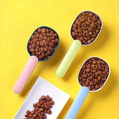 Long Handle With Clip Pet Food Scoop For Dog And Cat