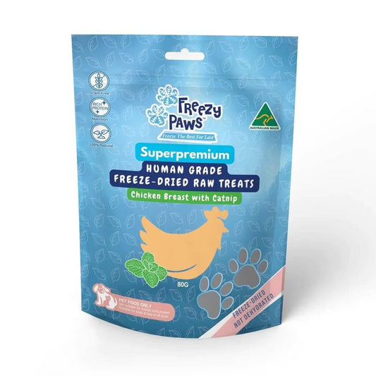 Freezy Paws Freeze Dried Human Grade Chicken Breast Catnip Cat Treats 80g packaging with cat and paw prints.