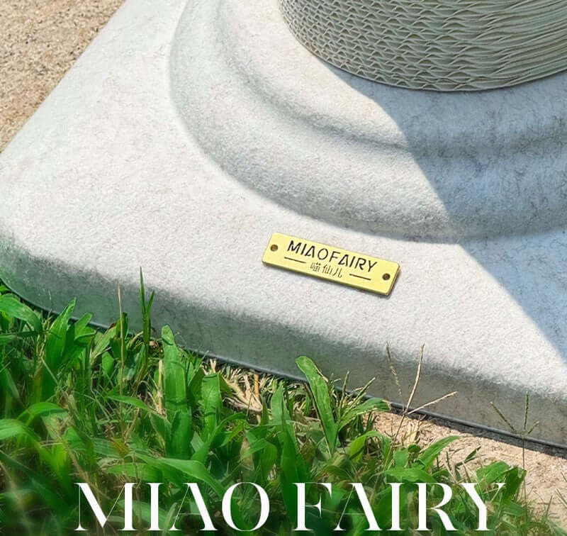 MIAOFairy label on the base of a Roman Column Aesthetic Cat Scratching Post.